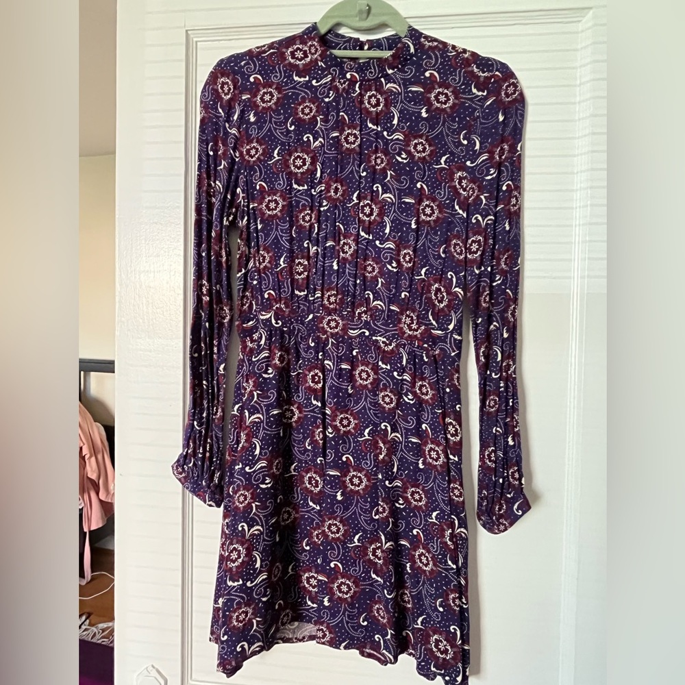 Forever 21 Navy Floral Long Sleeve Dress